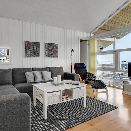3 Bedroom Awesome In Holiday home Sjolund