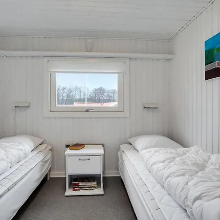 Holiday home 3 Bedroom Awesome In