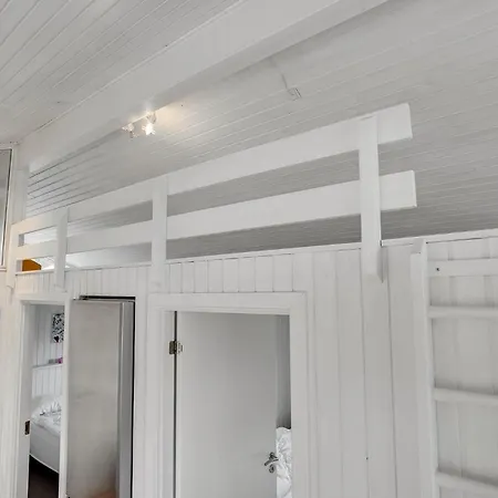 3 Bedroom Awesome In * Sjolund